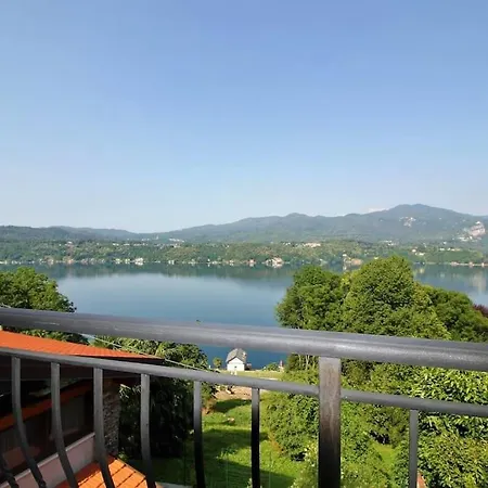 Giglio Vista D'orta Con Vasca Idro Διαμέρισμα